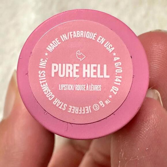 NIB Jeffree Star Velvet Trap Matte Lipstick Pure Hell Full Size 4g - Picture 6 of 9